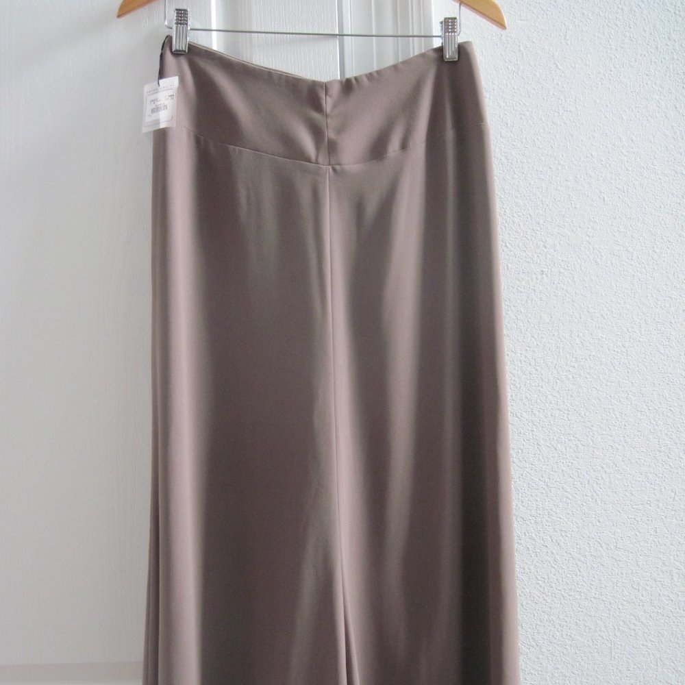 Sarah Pacini Long Skirt Size 1